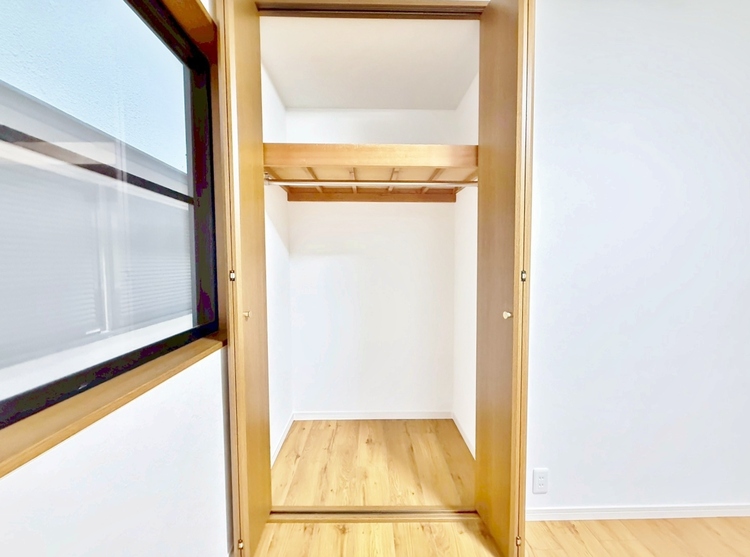 収納 居室にはクローゼットがあり、荷物もスッキリ収納して快適にお過ごしいただけます。