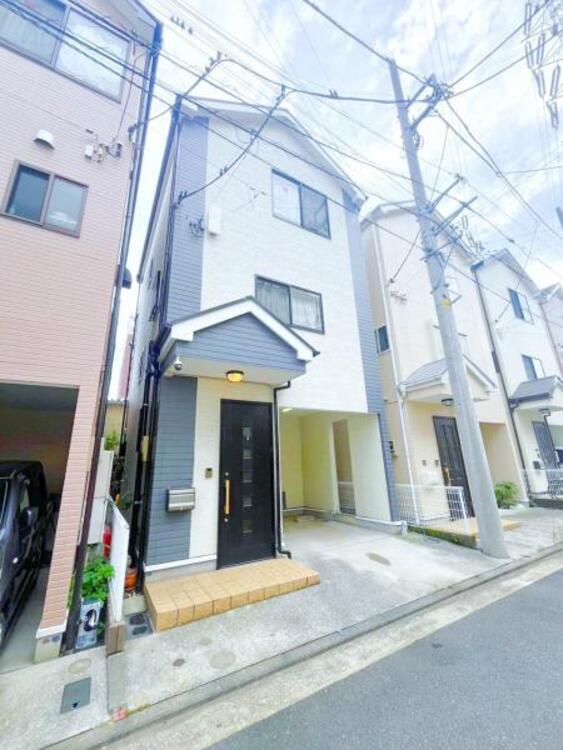 外観 2020年11月に外壁・屋根の塗装済み。実際の日当たりや現地の雰囲気もご確認ください。