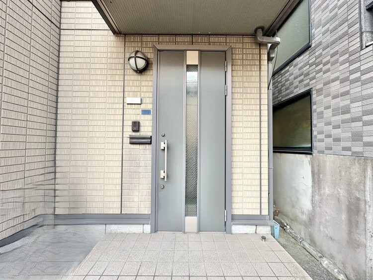 その他 清潔感のある落ち着いた雰囲気の玄関です。