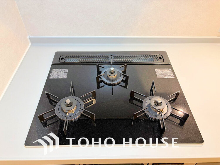 その他 3口ガスコンロで効率よくお料理できますね