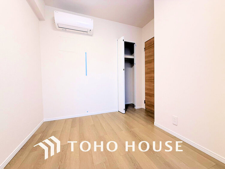 内装 シンプルですっきりとした室内は飽きのこない居心地の良い雰囲気