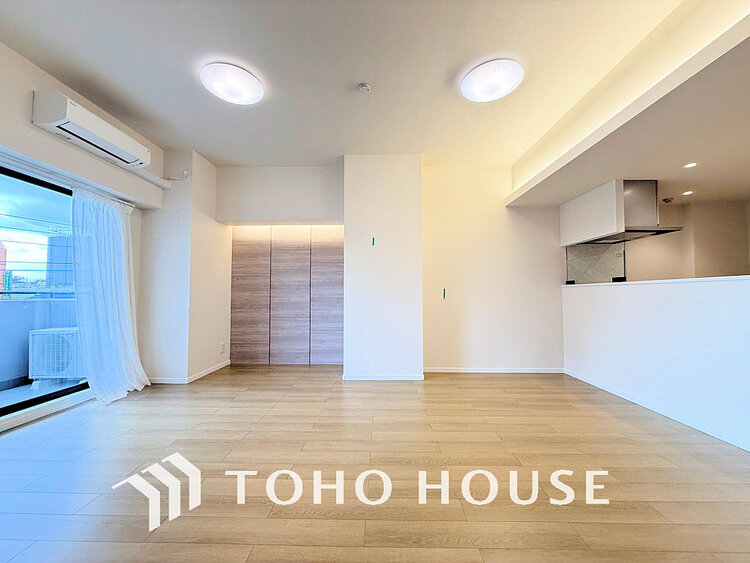 内装 1日の疲れを癒し、心地よく寛げるようゆったりとした広さをしています