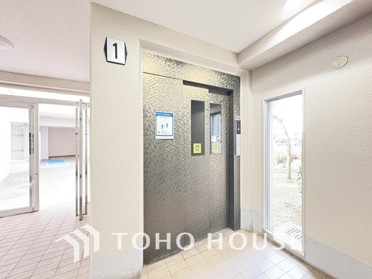 その他 エレベーターもあるので荷物が多くなっても安心です