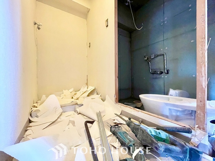 内装 【改装中】現地に実際に行ってみることでしか感じられないことがたくさんあります。周辺環境や街の雰囲気など、たくさんのことを感じていただけます。