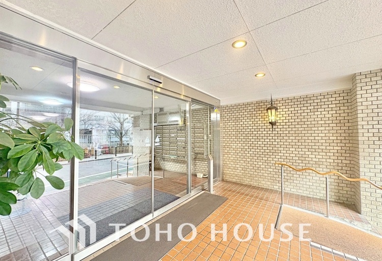 外観 周辺環境に恵まれた立地に佇む、安心感のあるレジデンスです。