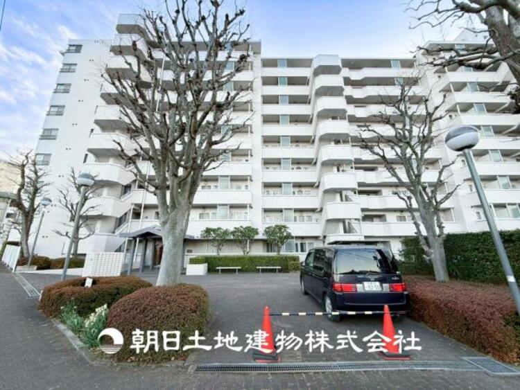 外観 【外観写真】特別な空間はたくさんの光を浴び、風を感じ、暮らしの時間を豊かにしてくれます。デザインされた空間と充実した建物と共に大切な家族の思い出を刻んでいきます。