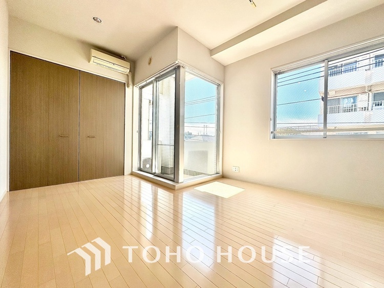 内装 現在改装中◆眩い◆光が燦々と入り、家族の笑顔を照らす。「いつまでも続いて」と願う夢のような毎日がここにある。