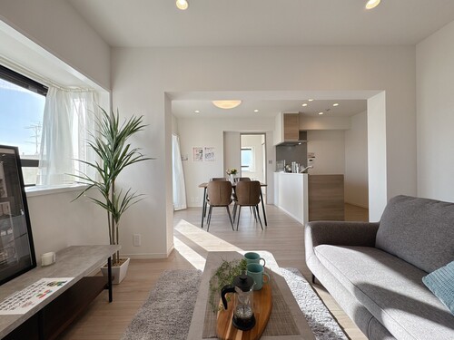 ライオンズマンション西新井本町の物件画像