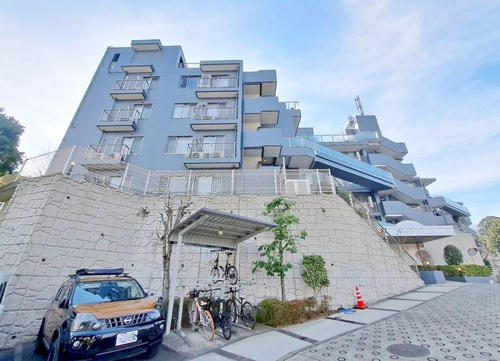 バースシティー日吉台の物件画像