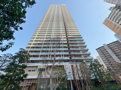 ＨＡＲＵＭＩ　ＦＬＡＧ　ＰＡＲＫ　ＶＩＬＬＡＧＥ　Ｔ棟の物件画像