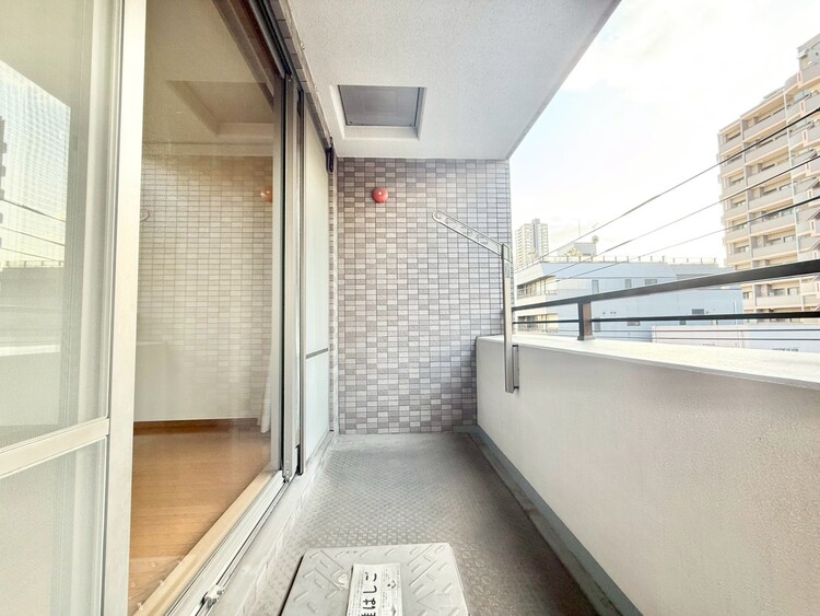 その他 朝の澄んだ空気や、夕方に吹く清々しい風を感じられるバルコニー。