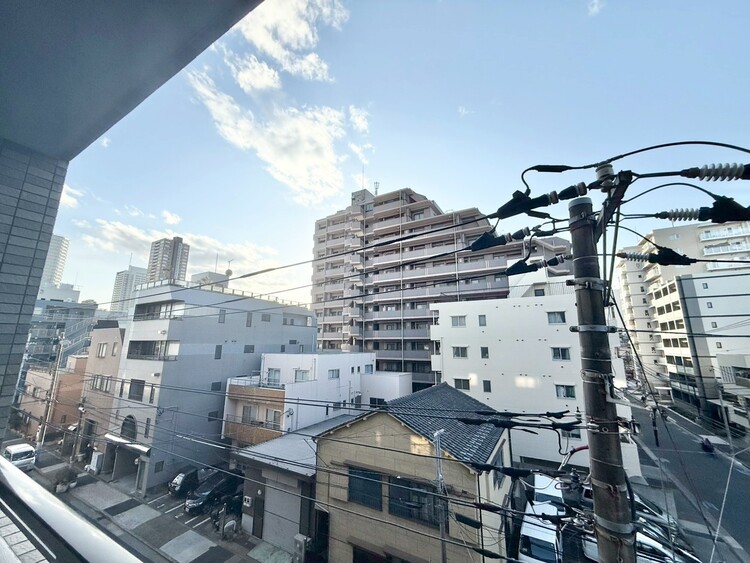 その他 眺望や窓からの景色が良いと、家で過ごす時間も快適です。