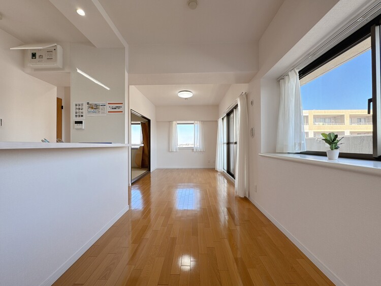 居間 「空間が織り成すひとつ先の住み心地」を演出します。