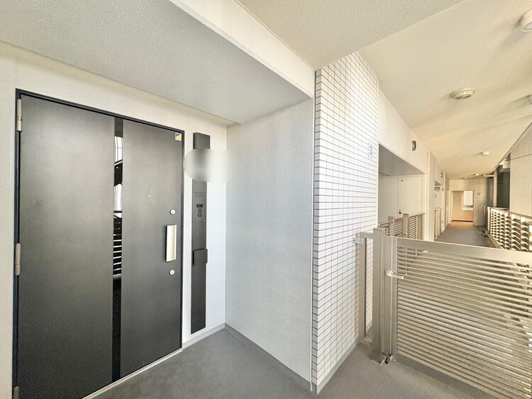 玄関 玄関を開ければ、そこは安らぎのご自宅。