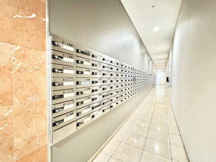 その他 一住戸ごとに設置されておりダイアル付きのため防犯面でも安心です。