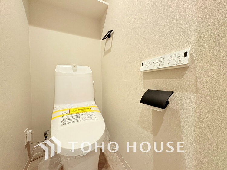 トイレ トイレには快適な温水洗浄便座付