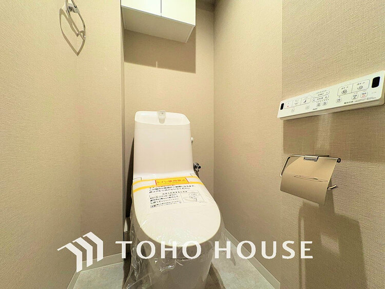 トイレ トイレには快適な温水洗浄便座付