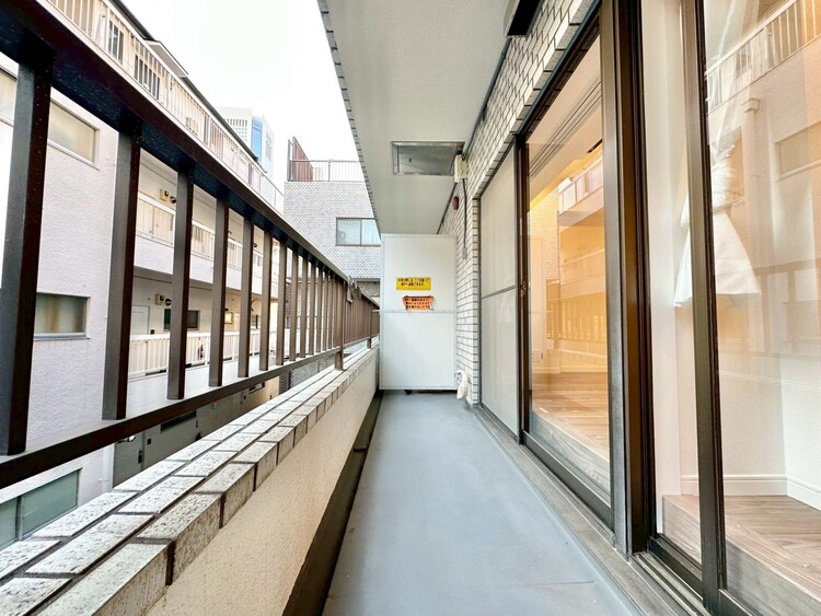 その他 朝の澄んだ空気や、夕方に吹く清々しい風を感じられるバルコニー。