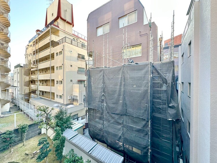 その他 眺望や窓からの景色が良いと、家で過ごす時間も快適です。