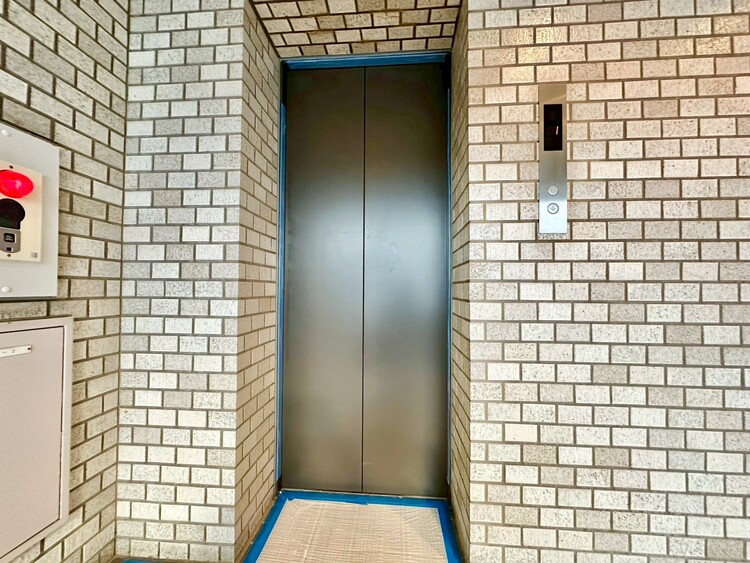 その他 エレベーター完備のため荷物が多くなっても安心。