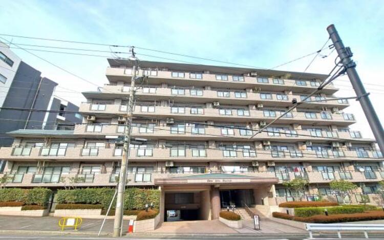 外観 「妙蓮寺」駅徒歩12分「岸根公園」駅徒歩11分　生活に便利な設備・仕様を揃えた快適住宅です。