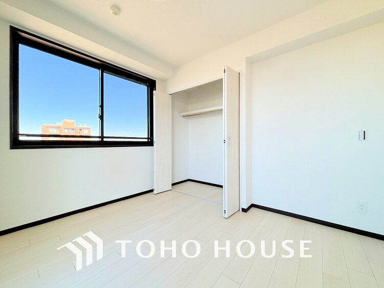 内装 1日の疲れを癒し、心地よく寛げるようゆったりとした広さをしています