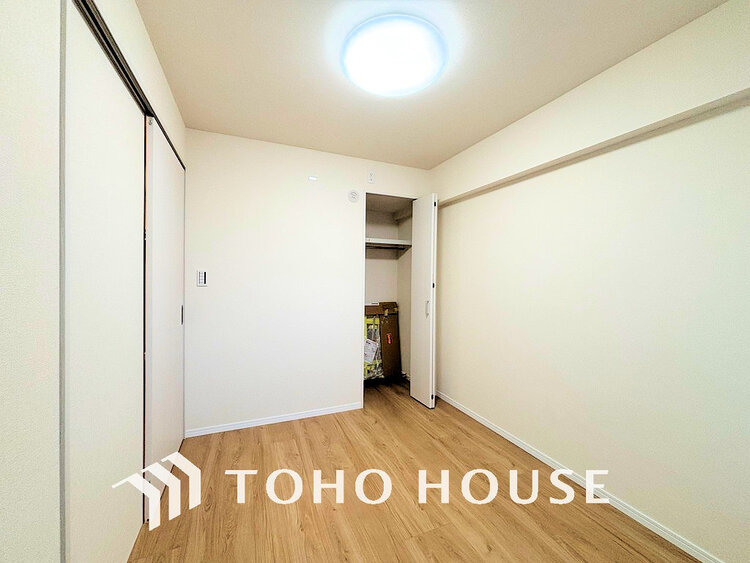 収納 居室　収納