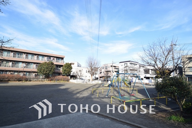 周辺 末長東公園　距離270m