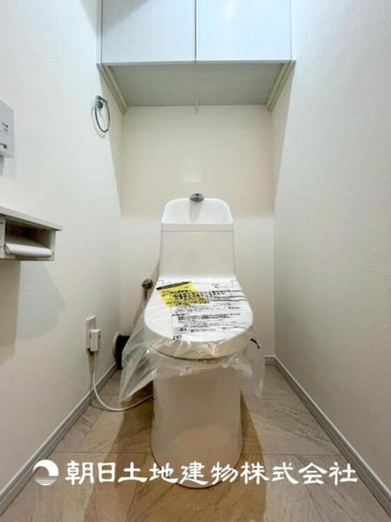 トイレ 【トイレ】大切な1人時間。寛ぎだけではない、快適な生活を送る為に必要なもの。毎日使う場所だから、より快適な空間に仕上げられています。