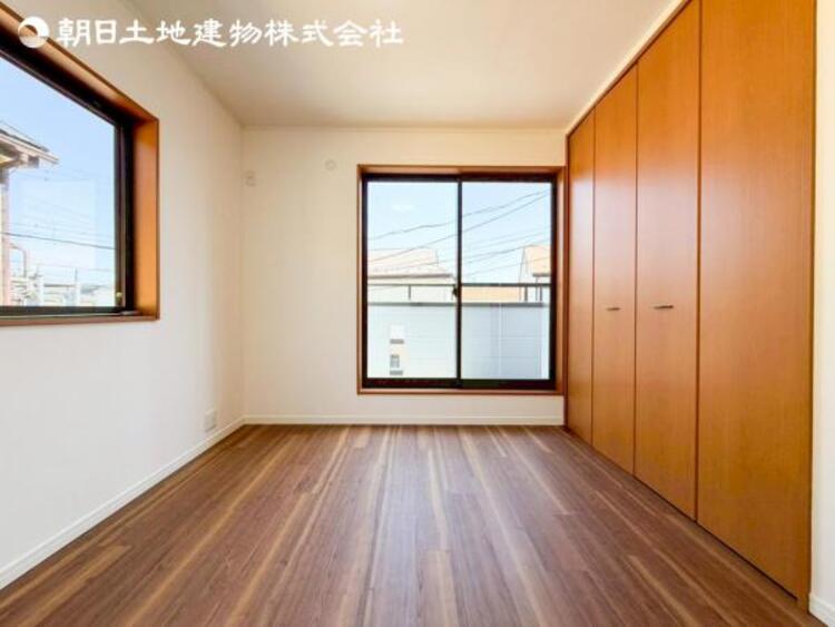 内装 すぐのご見学や資料請求など、お気軽にお問い合わせください