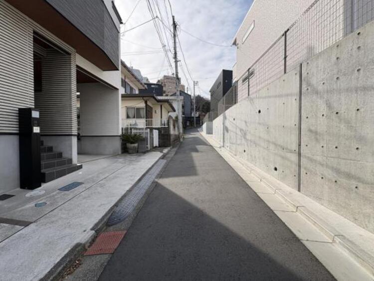 外観 〇●【外観】日当りも良好！目の前に広がる開放感とゆとりと暮らし！〜〜夢を育む住まいがここにはあります〜〜〇●