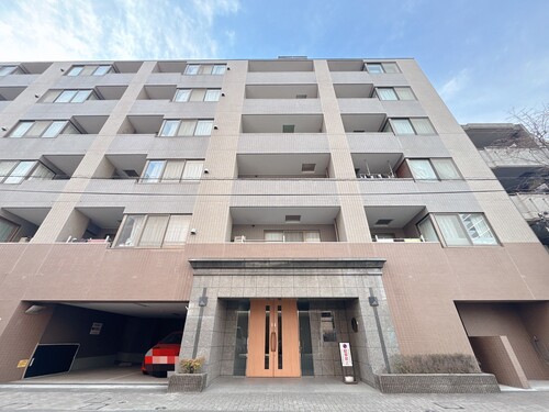 ルピナス王子駅前の画像