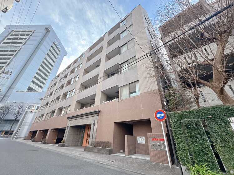 外観 現地に足をお運びいただいた際には、周辺散策などをお勧めいたします。