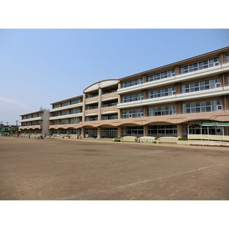 周辺 北小学校(約200m)