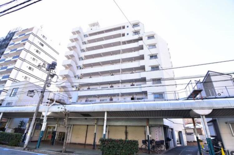 外観 陽当りや通風性など各所に施された工夫で住みやすさを実現。部屋の大きさや周辺環境・街並など、資料には掲載していない情報が現地にはたくさんございます。是非ご確認下さい。