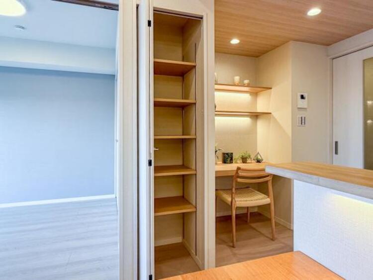 収納 空間を効率的に利用し収納スペースを確保。一日の始まりと終わりを美しく演出します。