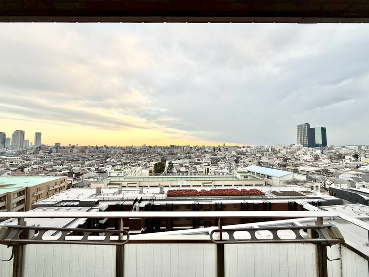 その他 眺望や窓からの景色が良いと、家で過ごす時間も快適です。