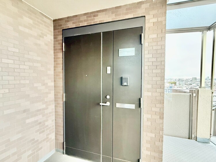 その他 清潔感のある落ち着いた雰囲気の玄関です。