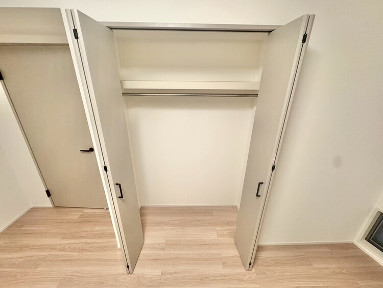 その他 家電やスーツケース、ストック品など何でも片付く嬉しい空間です。