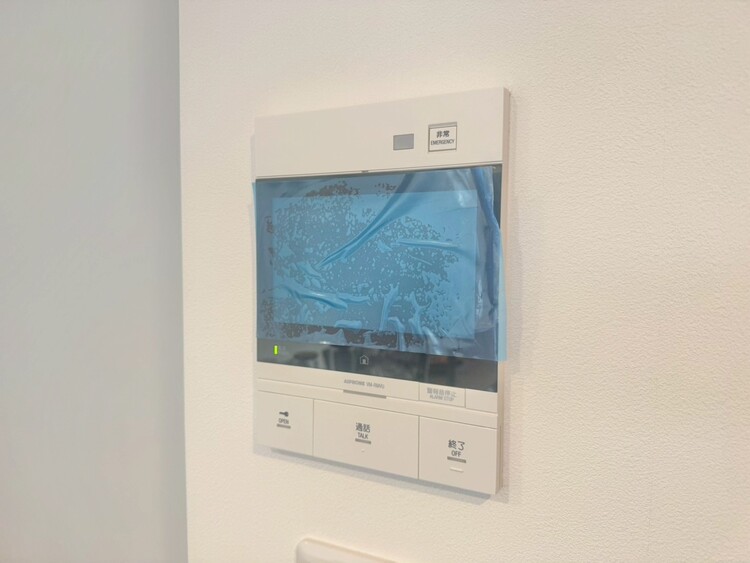 その他 誰が来てもわかる様にモニター付きインターホンを設置。