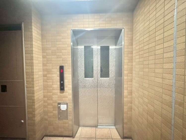 その他 エレベーター完備のため荷物が多くなっても安心。