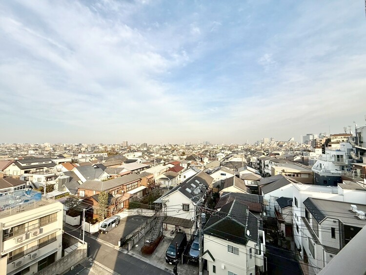 その他 眺望や窓からの景色が良いと、家で過ごす時間も快適です。