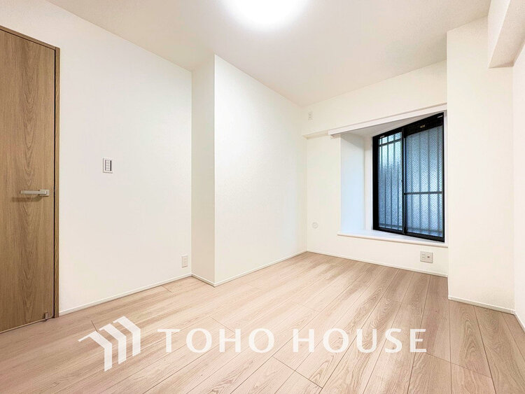 内装 シンプルですっきりとした室内は飽きのこない居心地の良い雰囲気