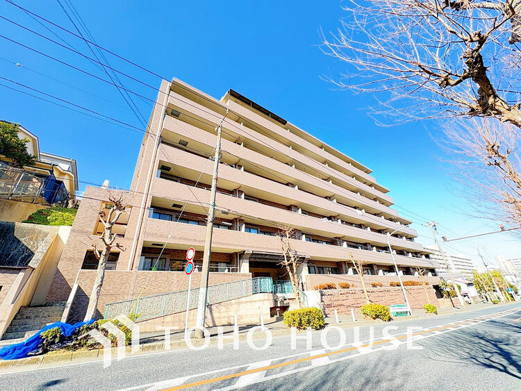 外観 〜東南向きワイドバルコニーにつき採光良好〜全居室収納付き3LDK〜