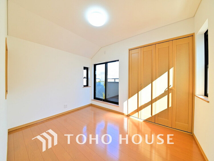 内装 家具の配置のし易い室内です。趣味の部屋としても充分な広さです