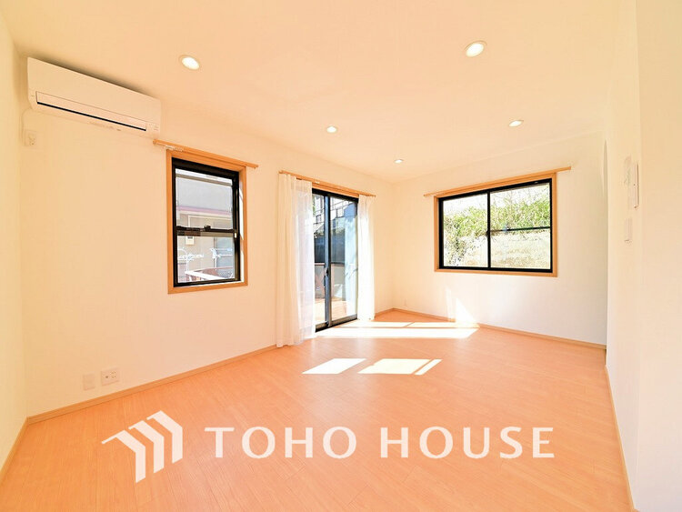 内装 ゆったりとくつろげる上質なリビングダイニングは、あなたの暮らしに価値のある時間を演出してくれます