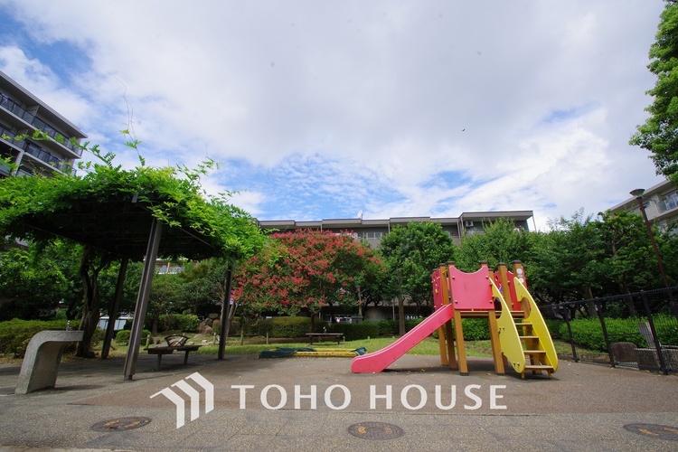 周辺 廻沢公園　距離500m