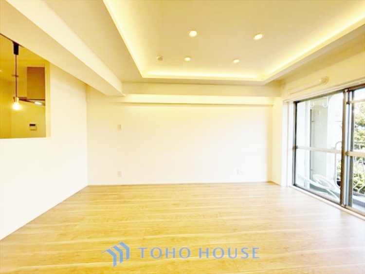 キッチン ◆夏の海の空◆あの頃の夏空のブルースカイ。太陽と潮のかおりが僕の鼻をかすめのんびりとしたリゾート地の情景が思い浮かぶ。心地よい夏の思い出のかおりを。