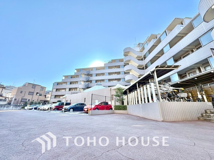 その他 【ENTRANCE】◆そびえ立つ◆我が家のシンボル。遠くの空が赤く染まる夕べが待ち遠しい。