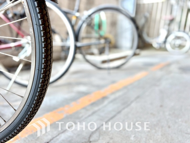 その他 【BICYCLE PAEKING LOT】◆駐輪場◆快適な生活には欠かせない自転車。開放的な駐輪場がございます。